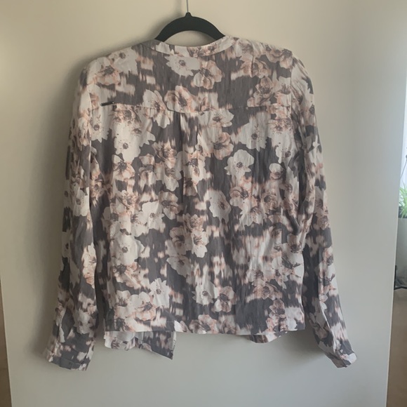 Open front jacket - Picture 2 of 4